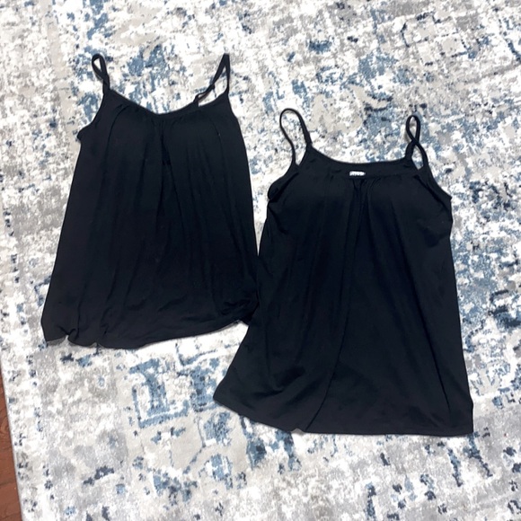 2 athletic tanks - Picture 1 of 1